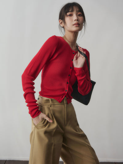 COLOR:RED