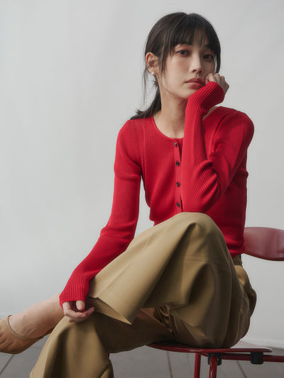 COLOR:RED