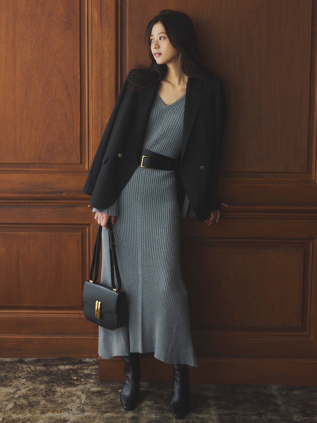 セミマーメイドニットワンピース