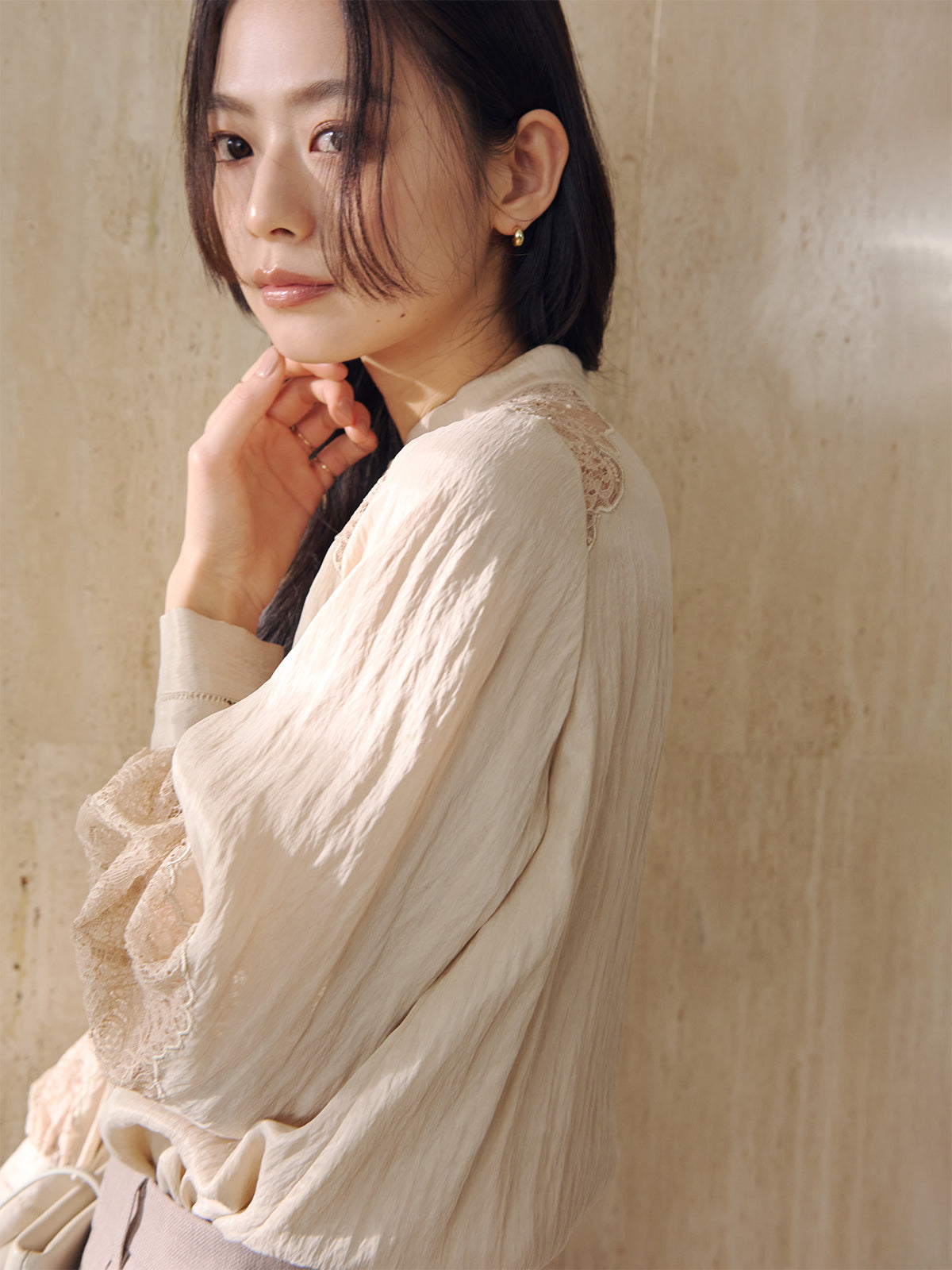 ánuans 公式サイト｜Shirt / Blous シャツ／ブラウス