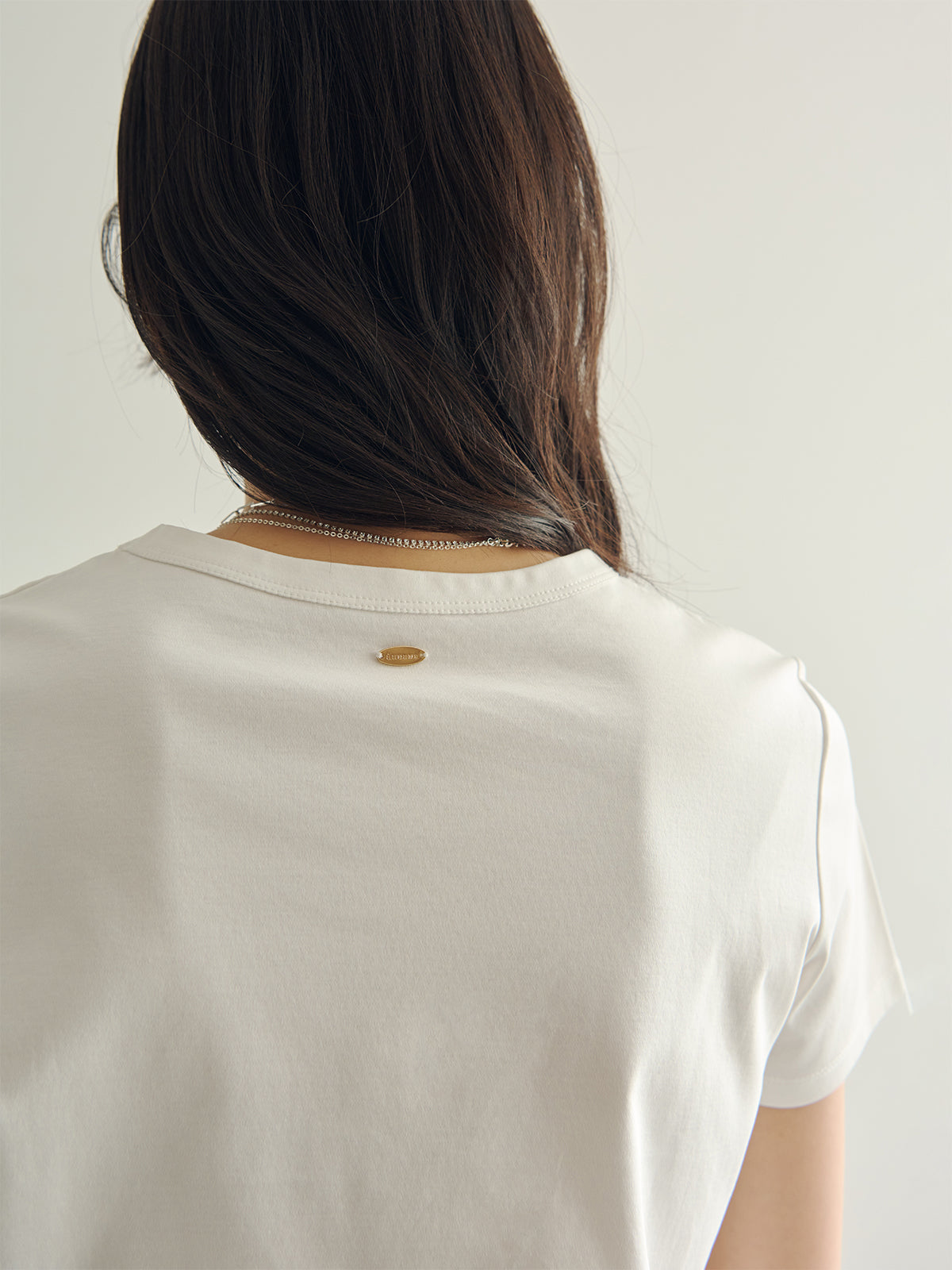 シルクタッチコットンスリムフィットTシャツ