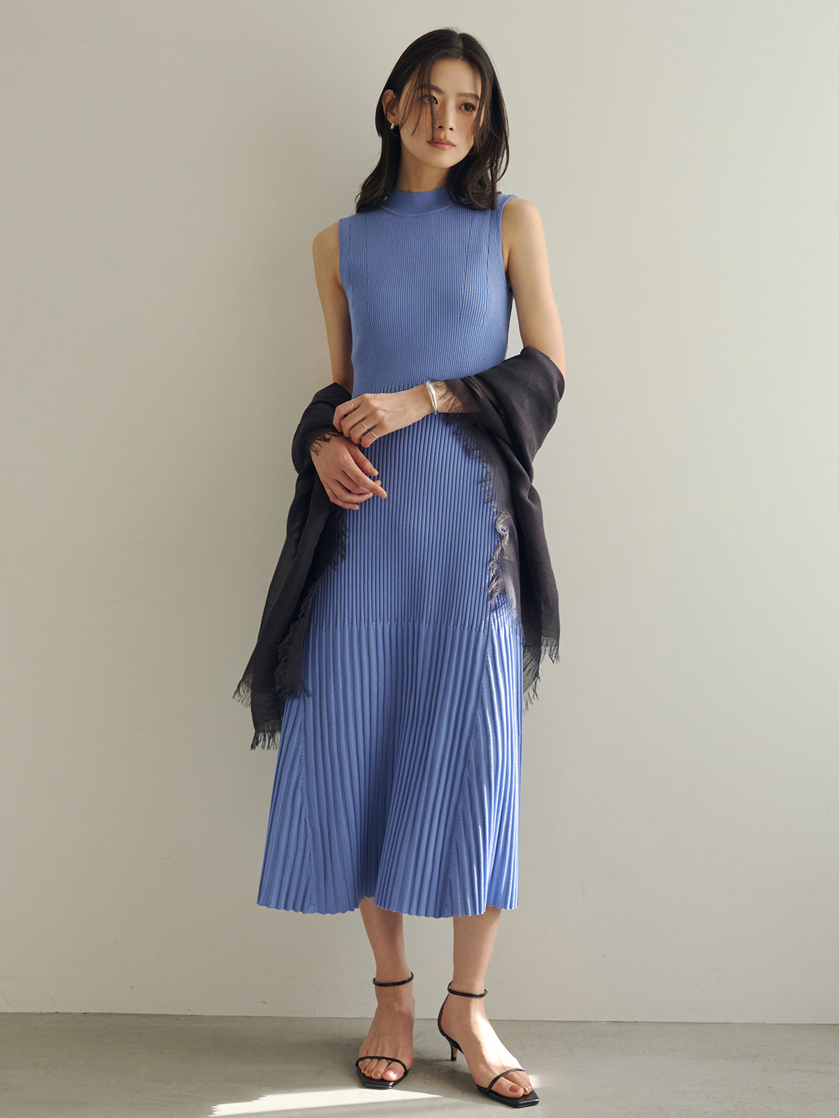 セミマーメイドニットワンピース