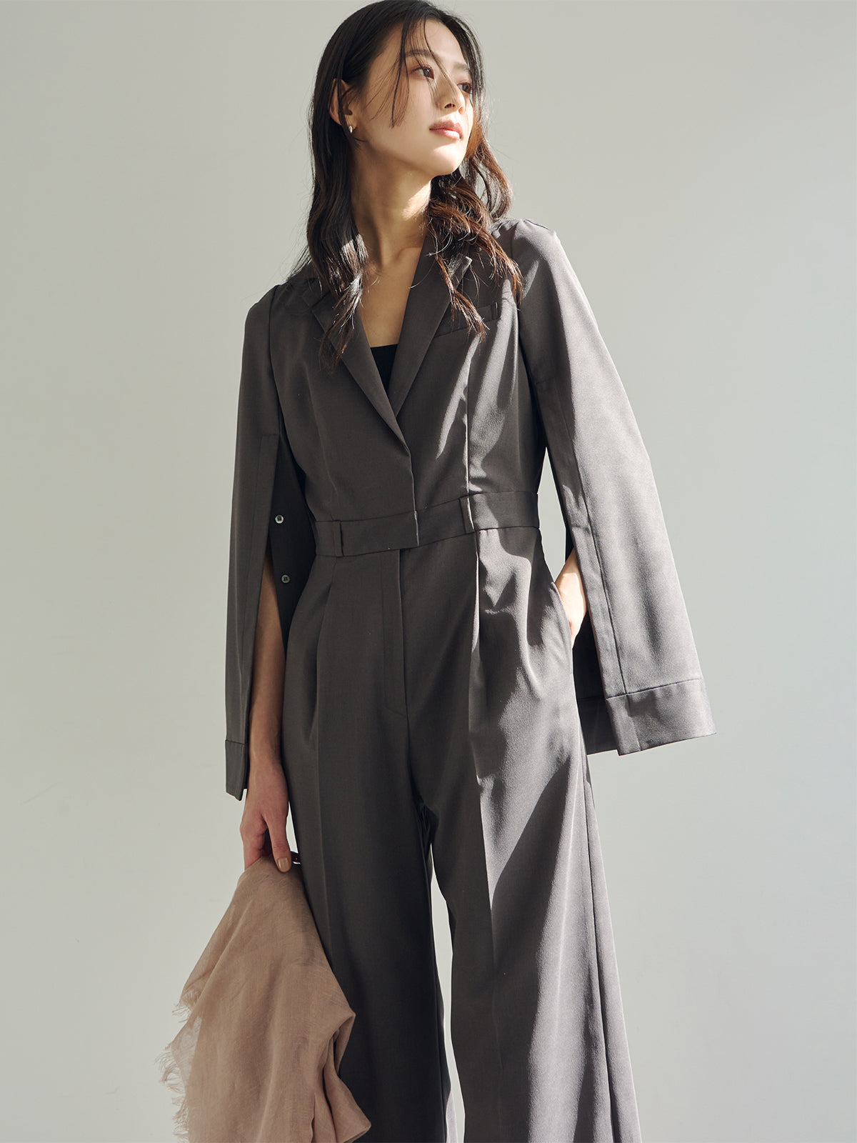 ミニマルテーラードオールインワン