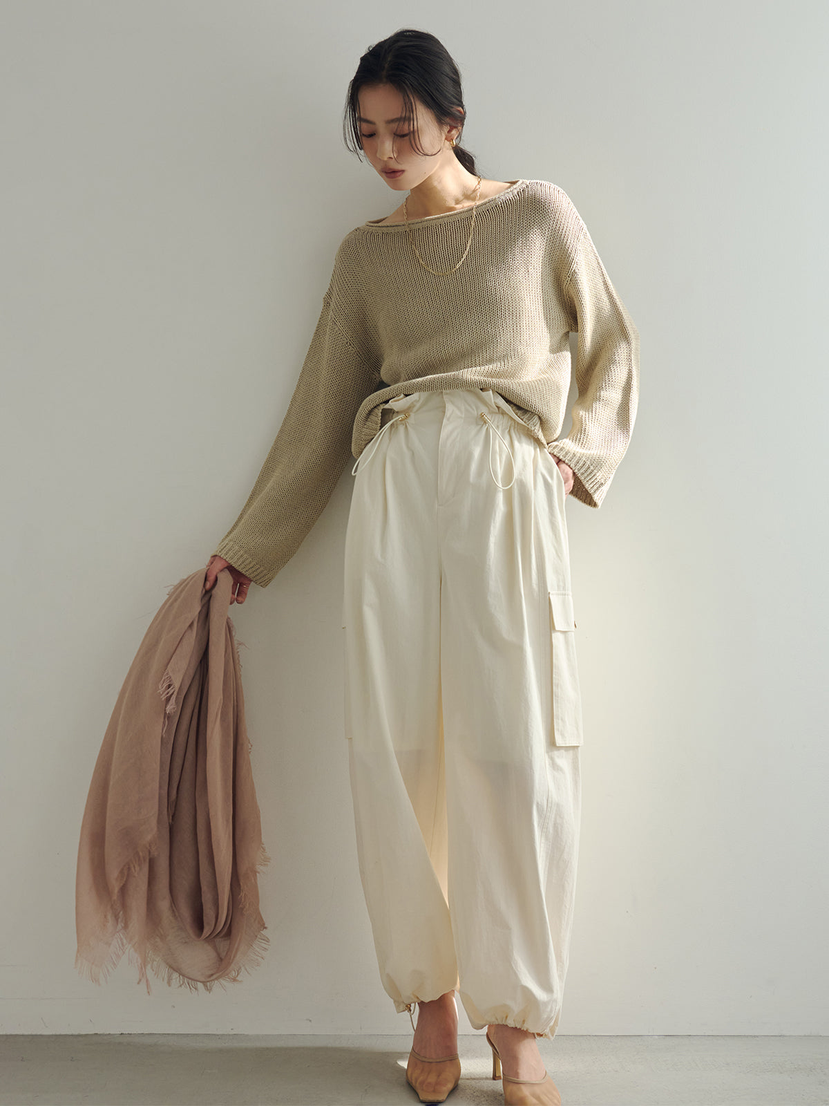 ánuans 公式サイト｜Pants