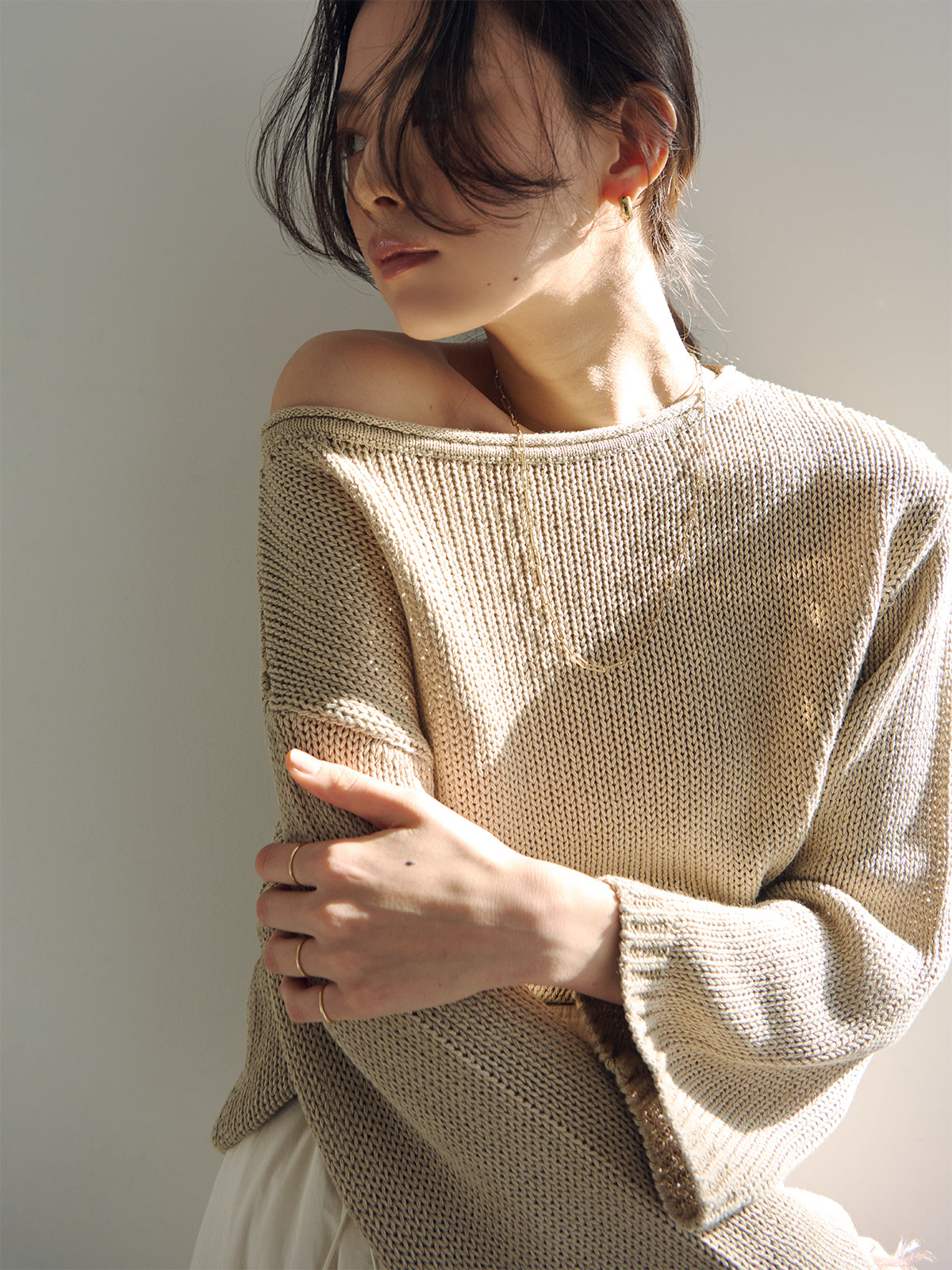 anuans ペーパーヤーンニットプルオーバー　アイボリー ペーパーヤーンニットプルオーバー