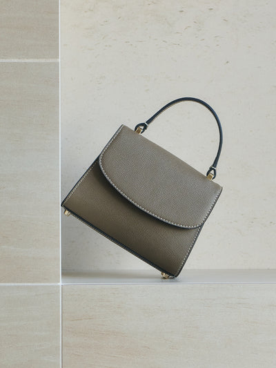 COLOR:TAUPE