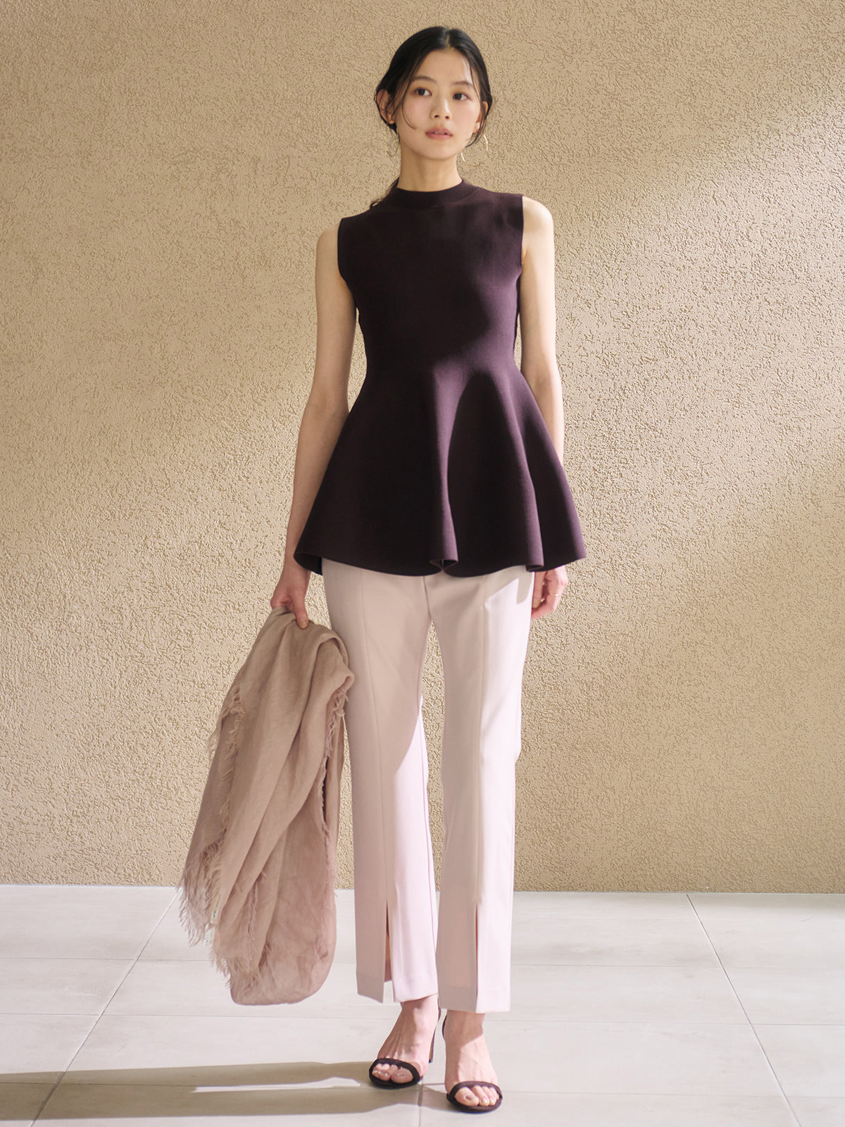 ホールガーメントペプラムニット