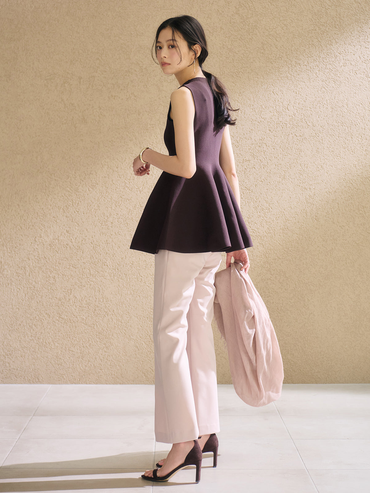 スリムフレアパンツ