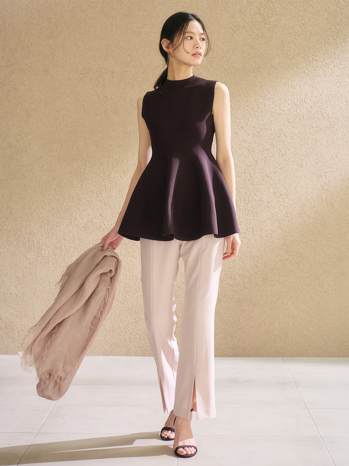 スリムフレアパンツ