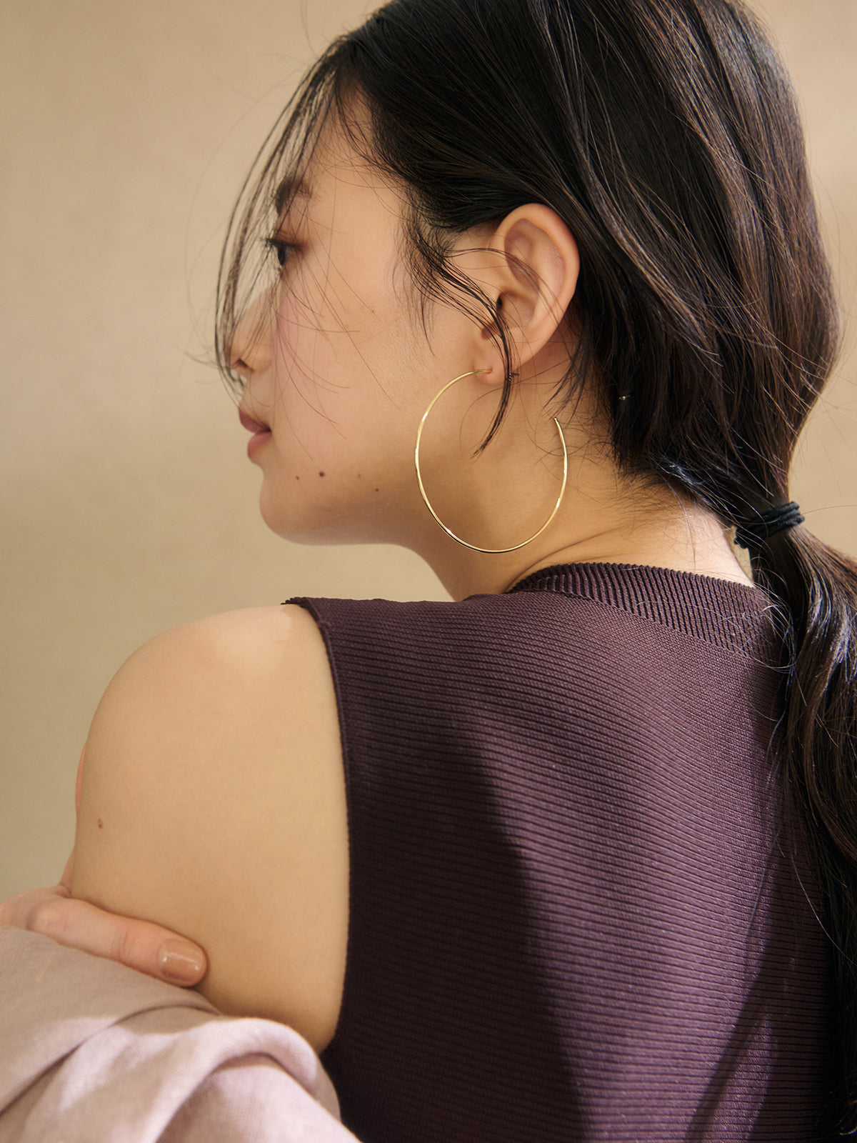 ホールガーメントペプラムニット