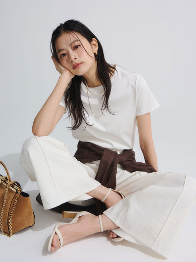 COLOR:WHITE