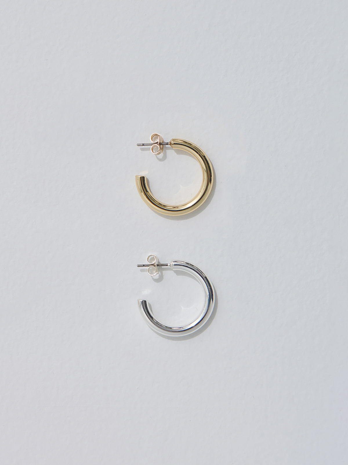 クラシックフープピアス small