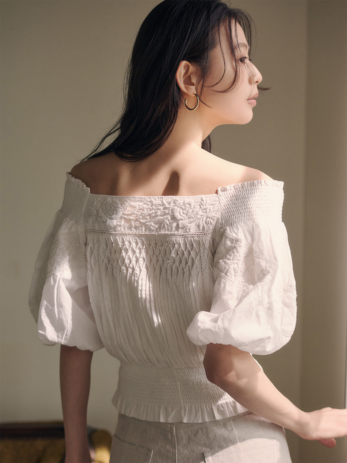 Indiaエンブロイダリースモッキングブラウス