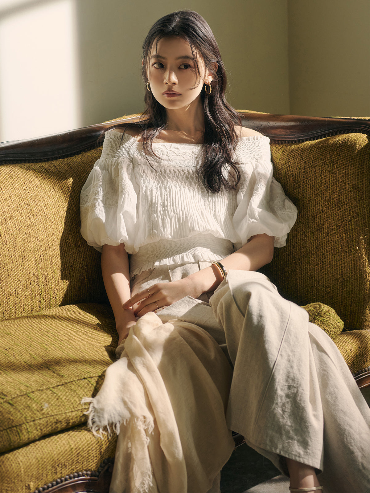 Indiaエンブロイダリースモッキングブラウス