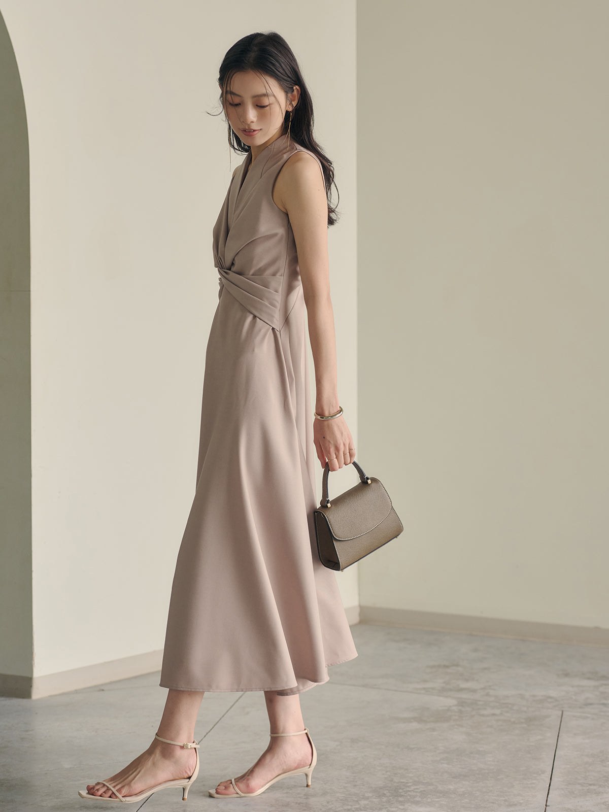 ツイストギャザーワンピース