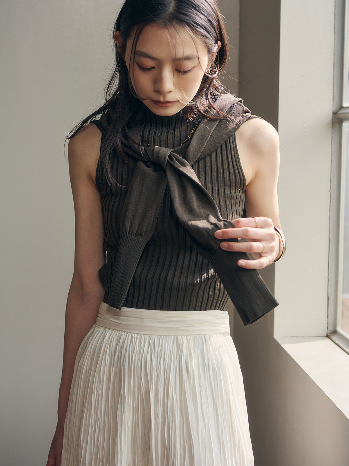 轻盈皱褶褶皱裙