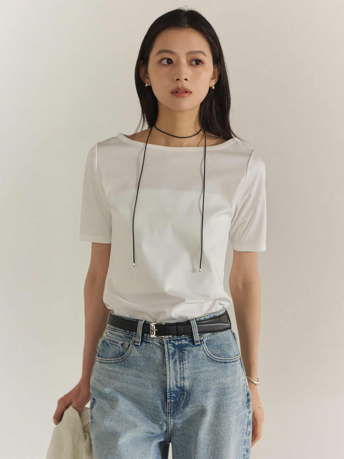 MODEL:172cm COLOR:WHITE SIZE:F