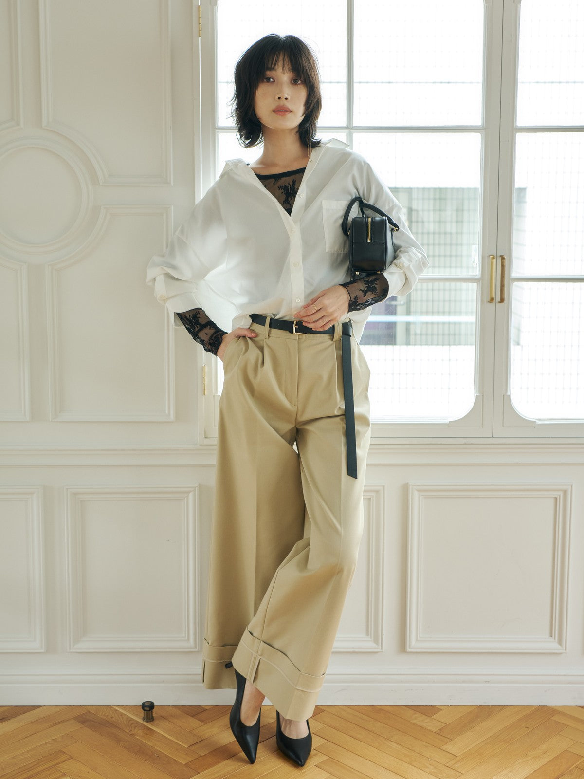 シアーレースボートネックトップス