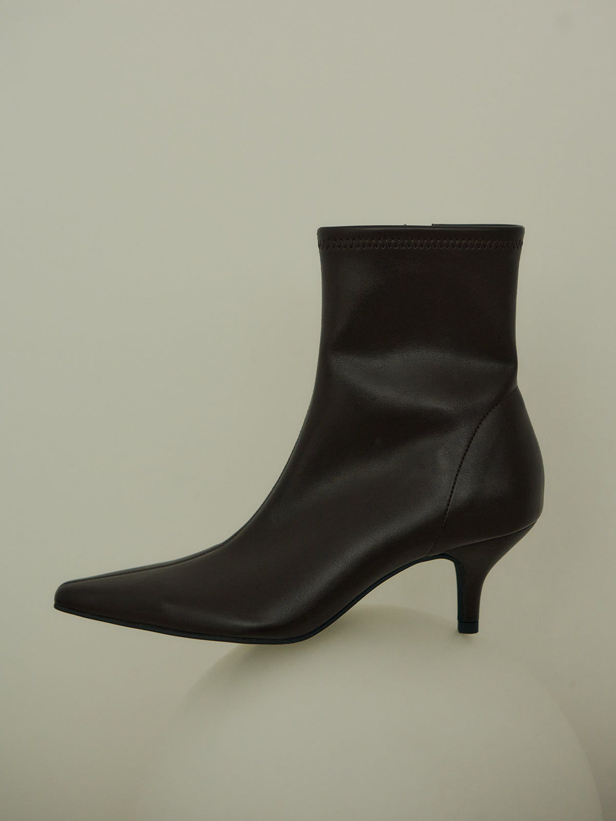 COLOR:DARK BROWN
