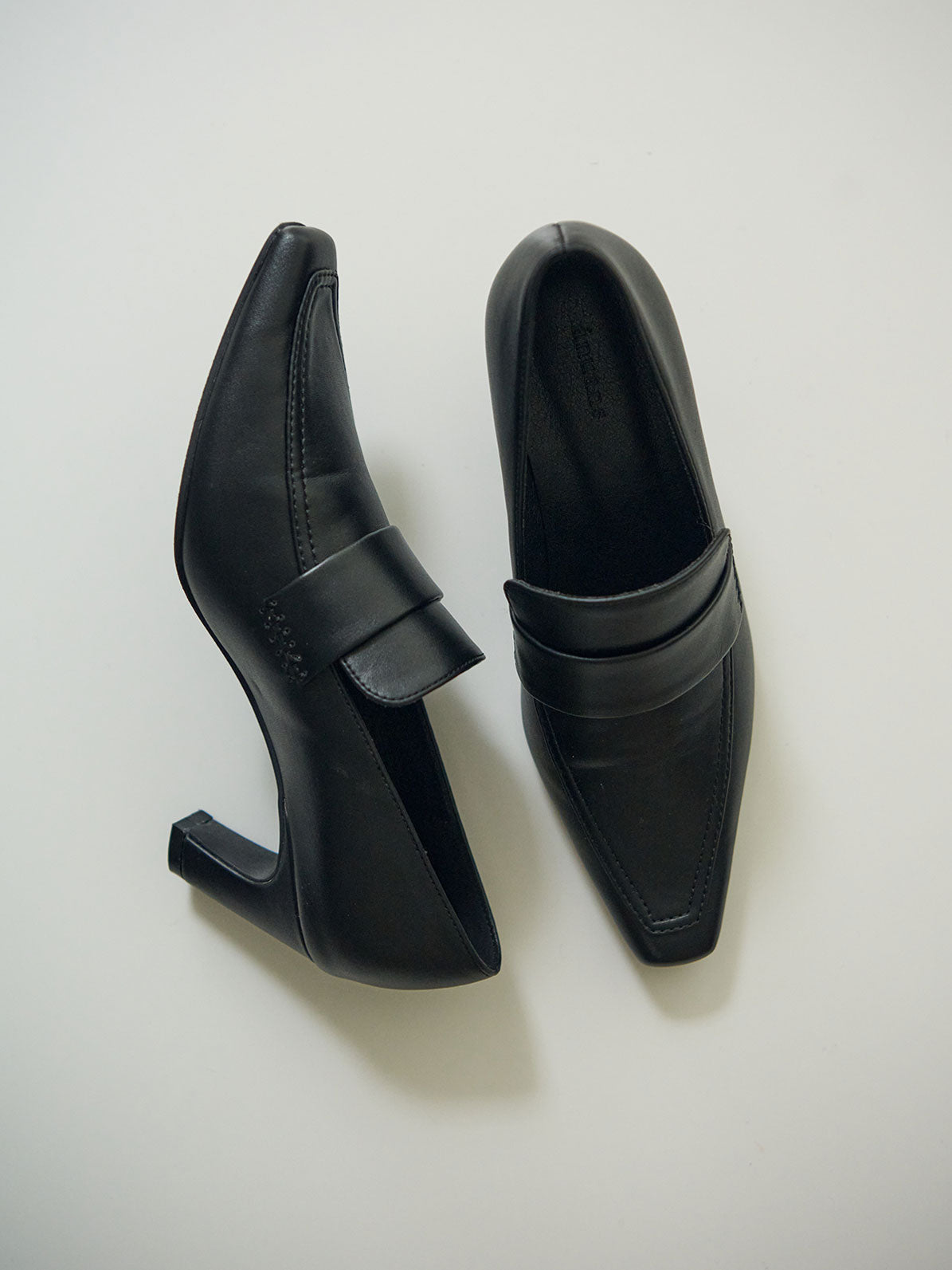 COLOR:BLACK