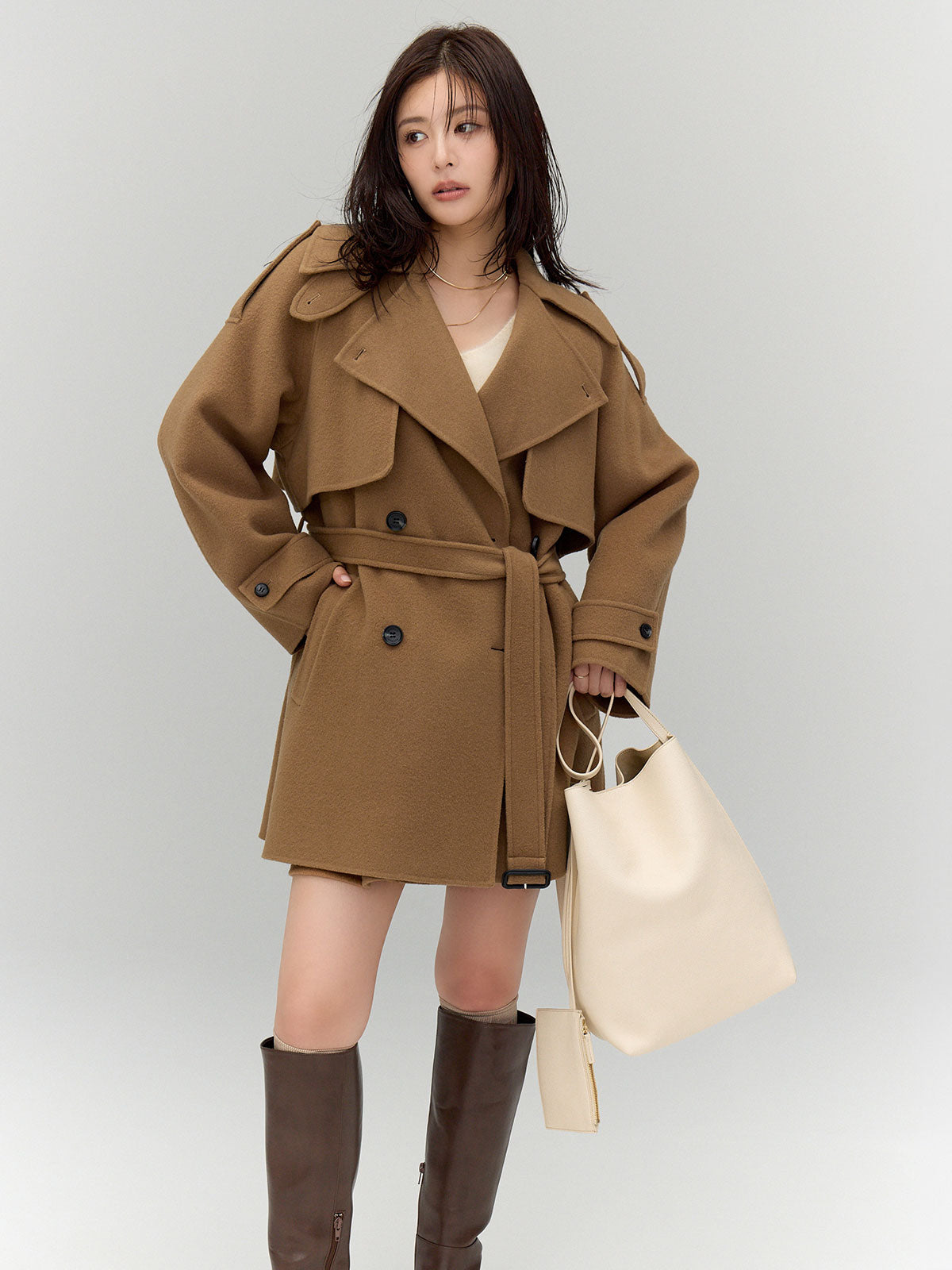MODEL:164cm COLOR:CAMEL SIZE:F