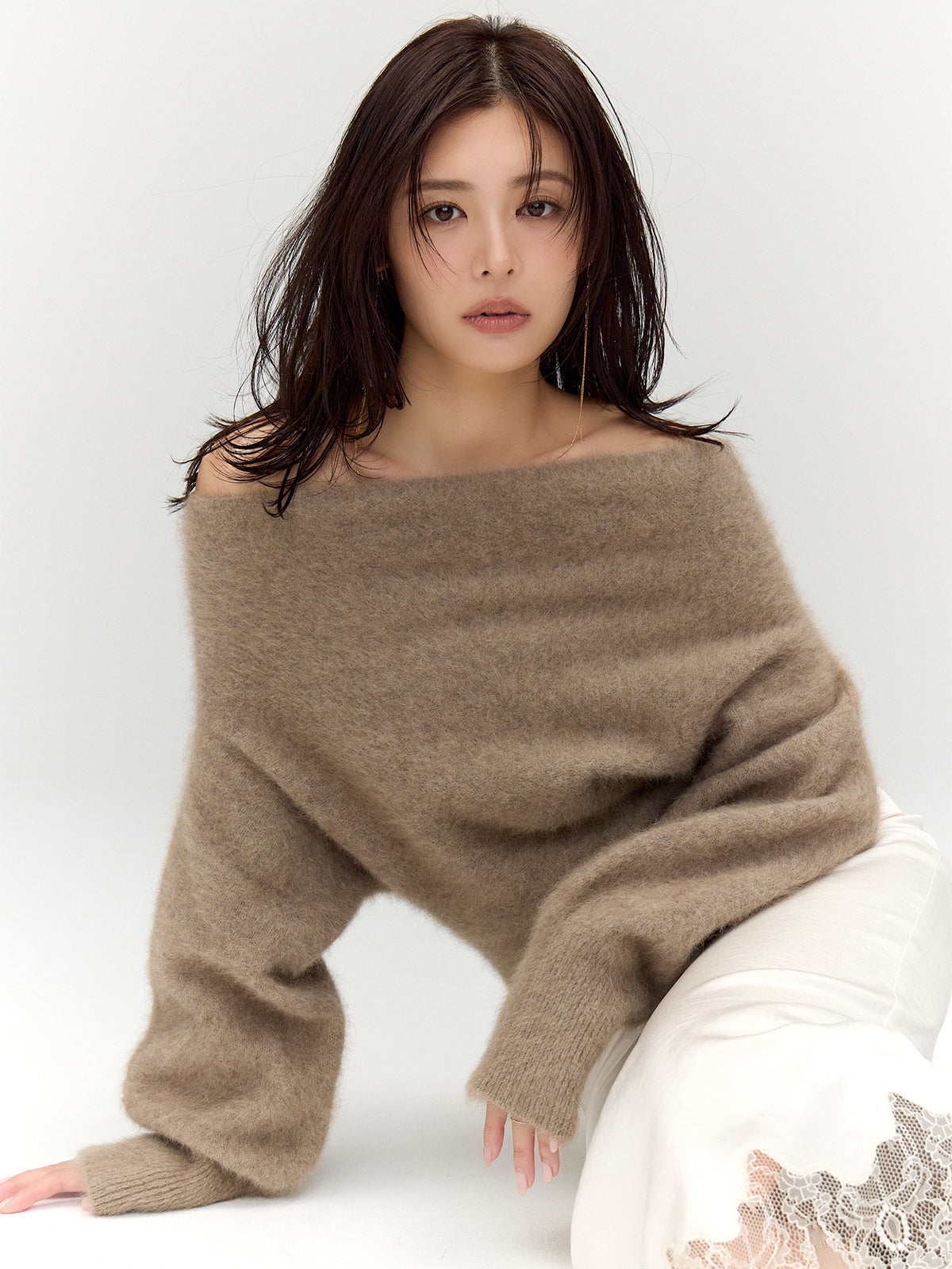 MODEL:164cm COLOR:BEIGE SIZE:F