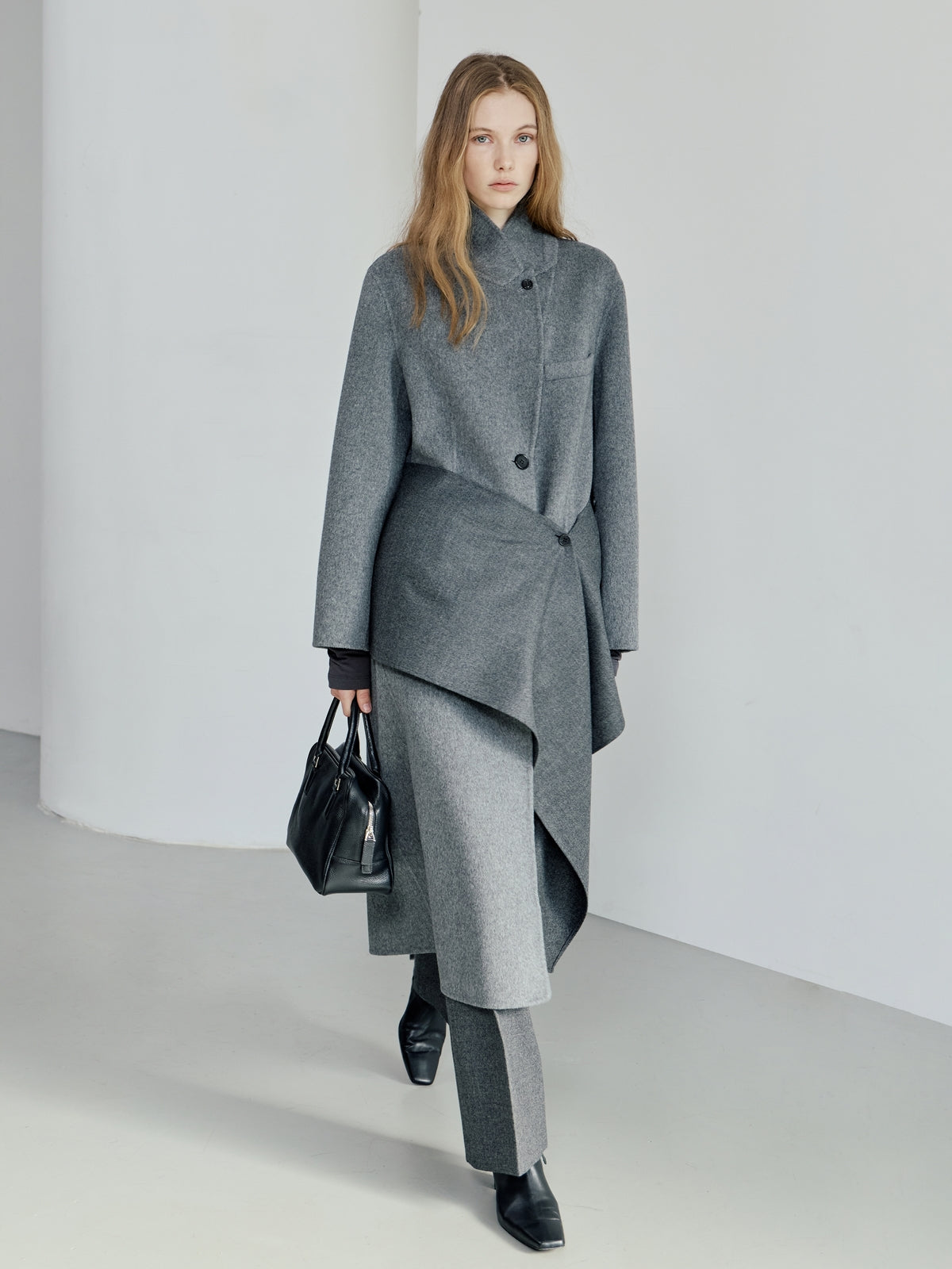 MODEL:177cm COLOR:GREY SIZE:2