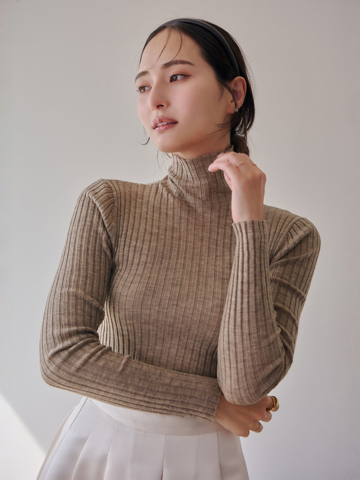 MODEL:160cm COLOR:BEIGE SIZE:F