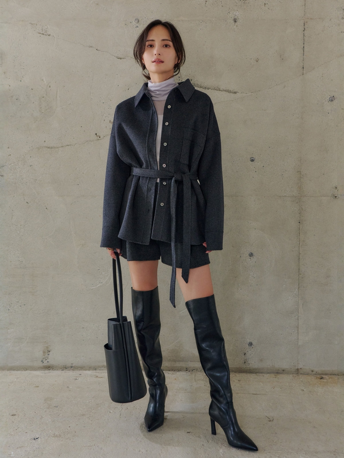 【ROH SEOUL】Medium Mug shoulder bag