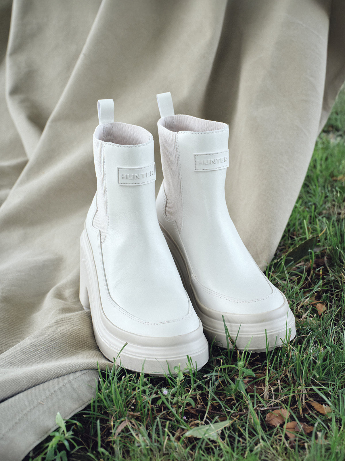 【HUNTER for anuans】REFINED EXPLORER HEEL CHELSEA BOOT
