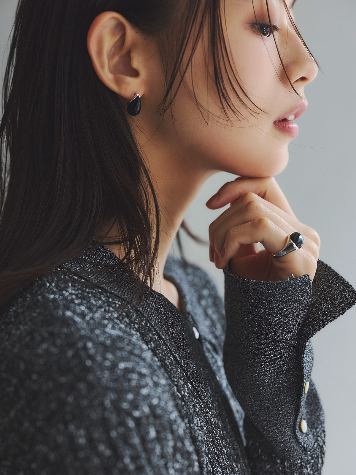 ストーンモチーフピアス