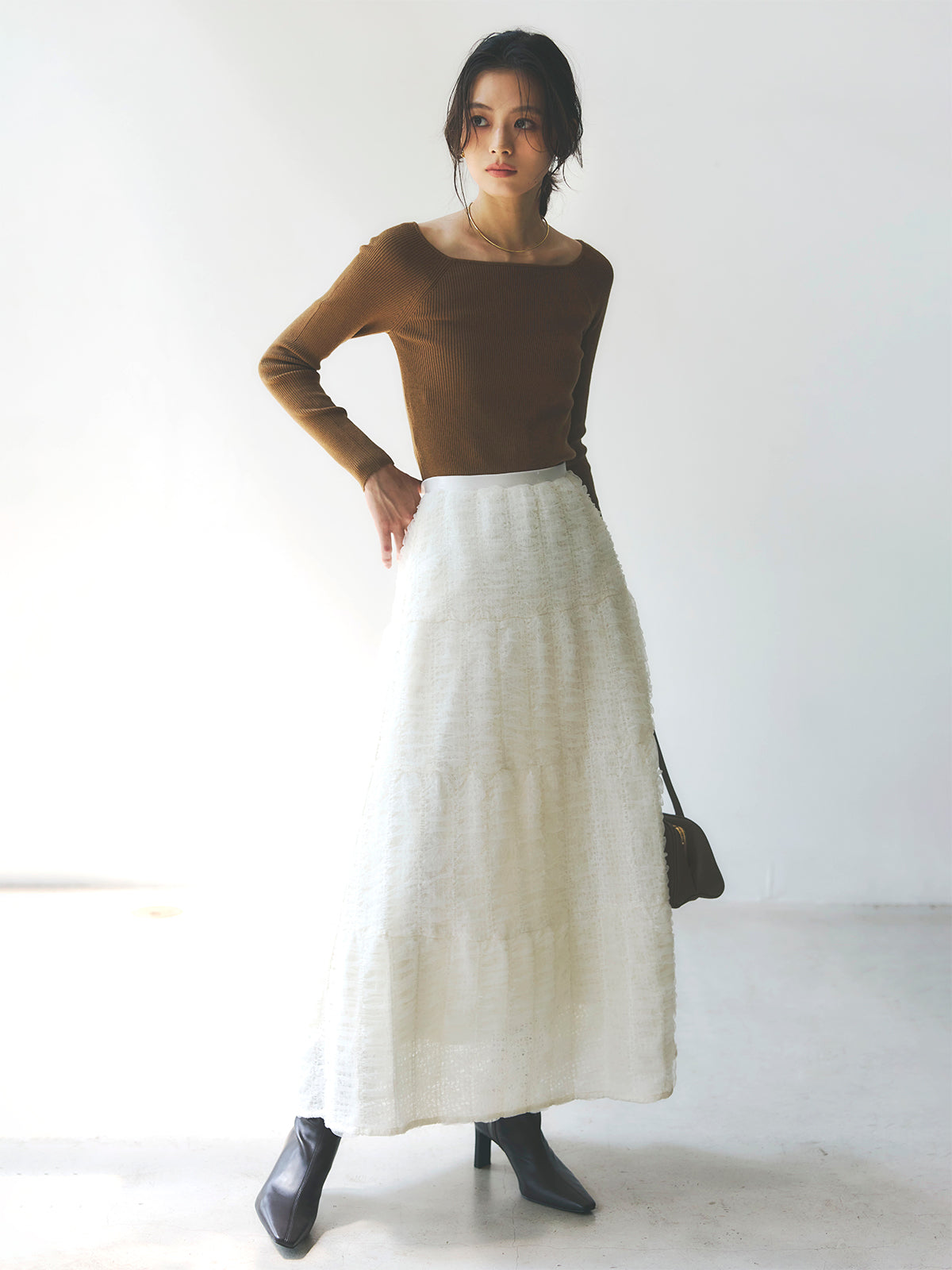 シルクカシミアブレンドボートネックニット