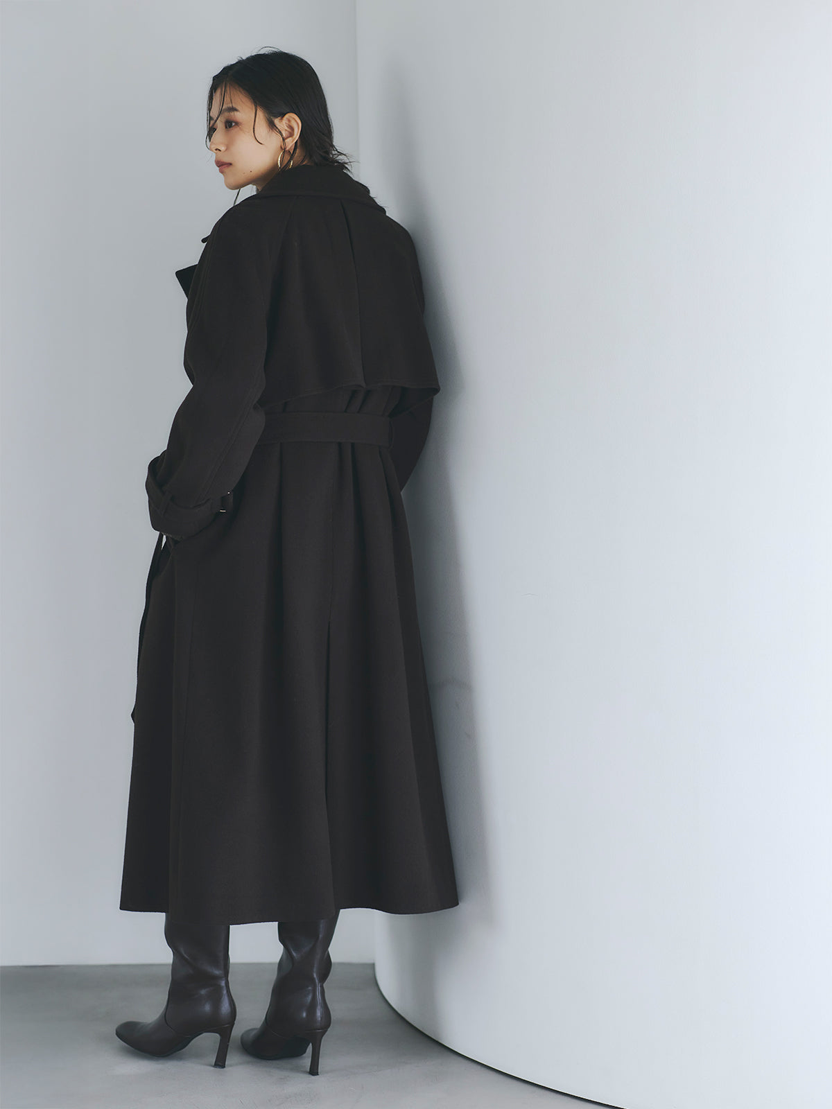 ウールトレンチコート