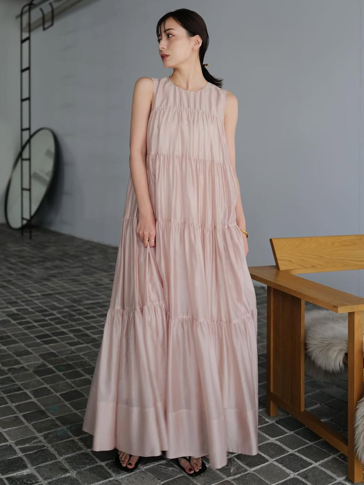 テンセルリッチオーガンティアードワンピース