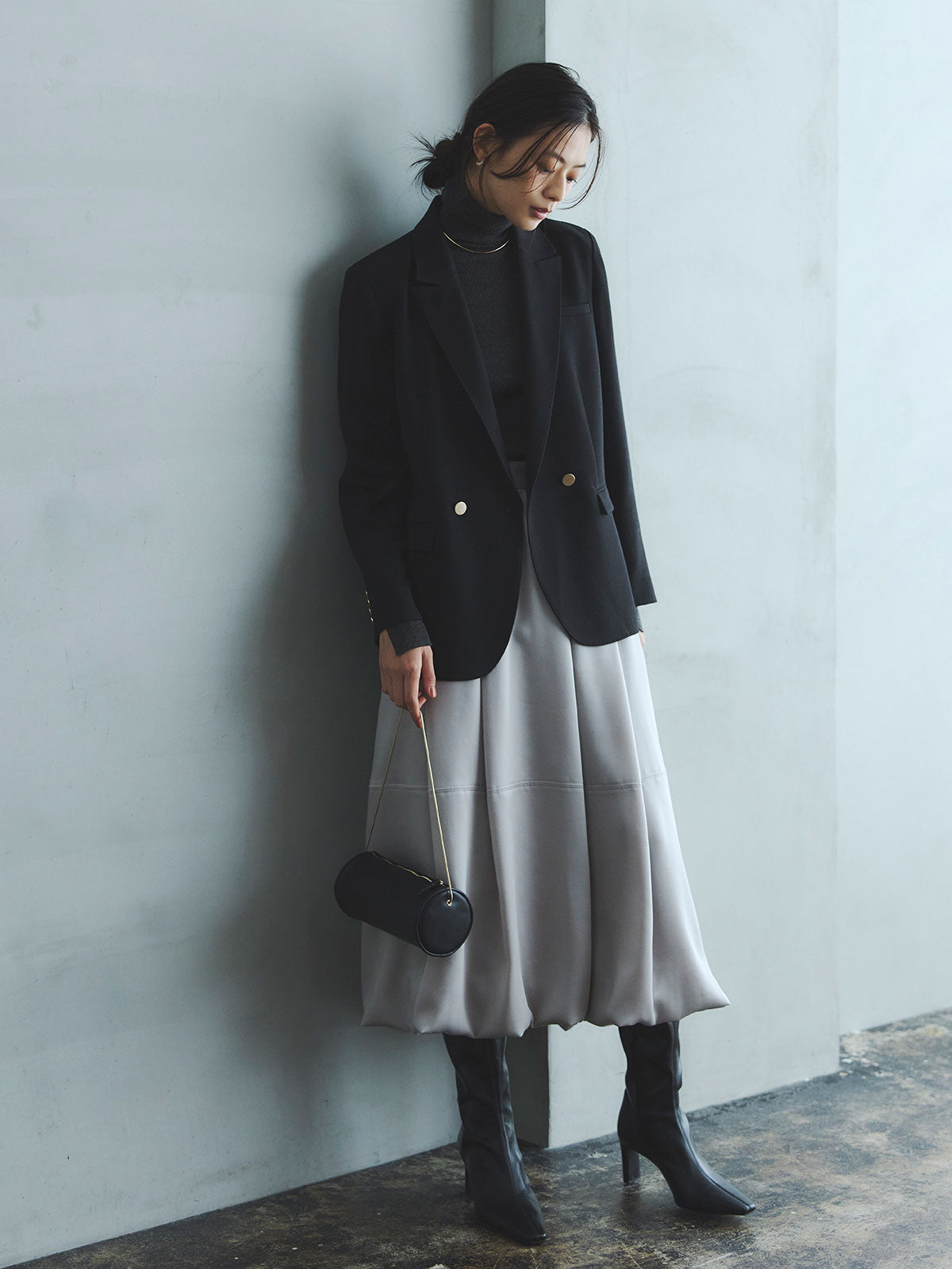 アセライクサテンバルーンスカート