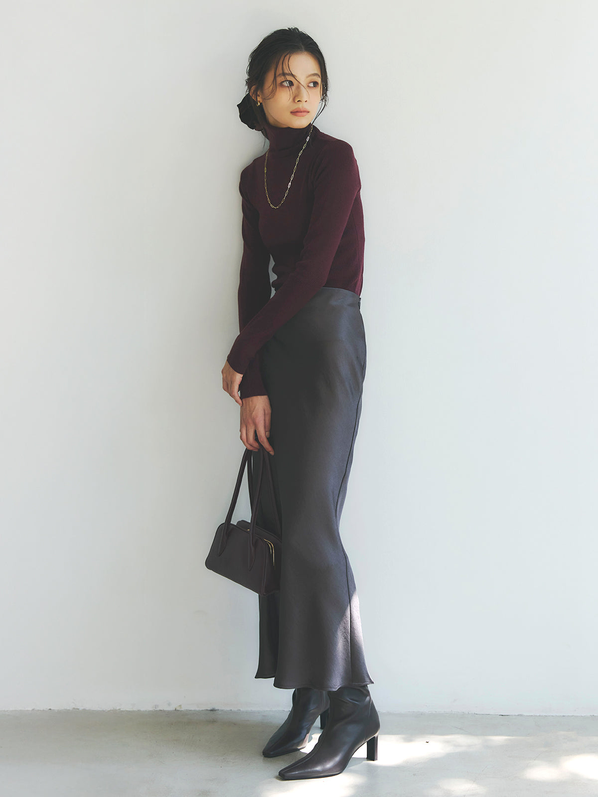 シルクカシミアブレンドフィットリブタートルニット