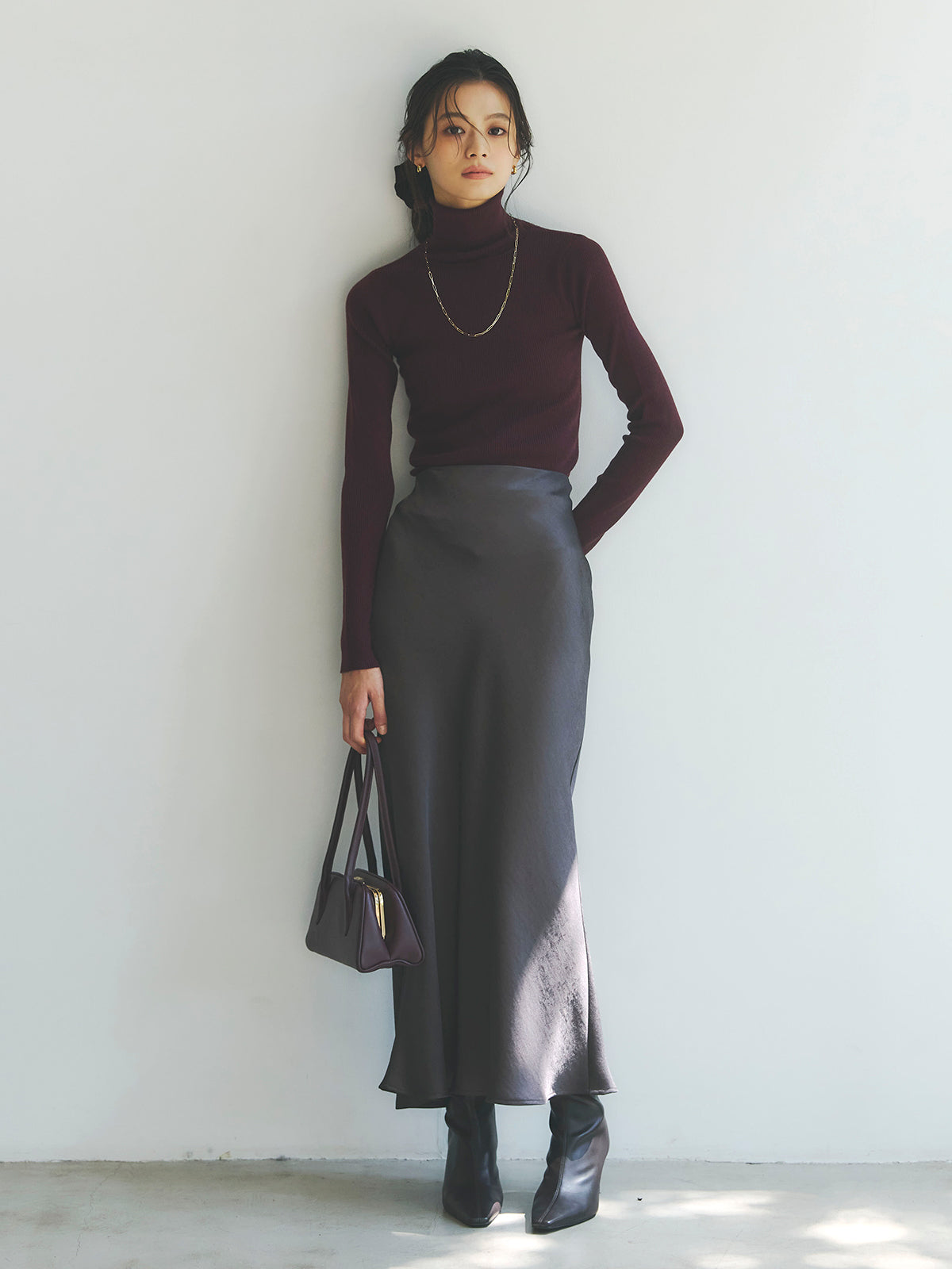 シルクカシミアブレンドフィットリブタートルニット