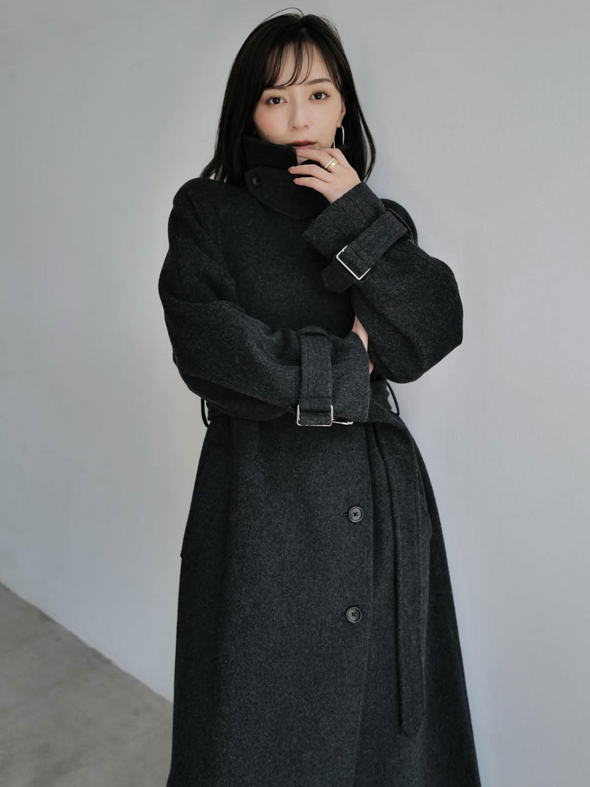 COLOR:CHARCOAL GREY