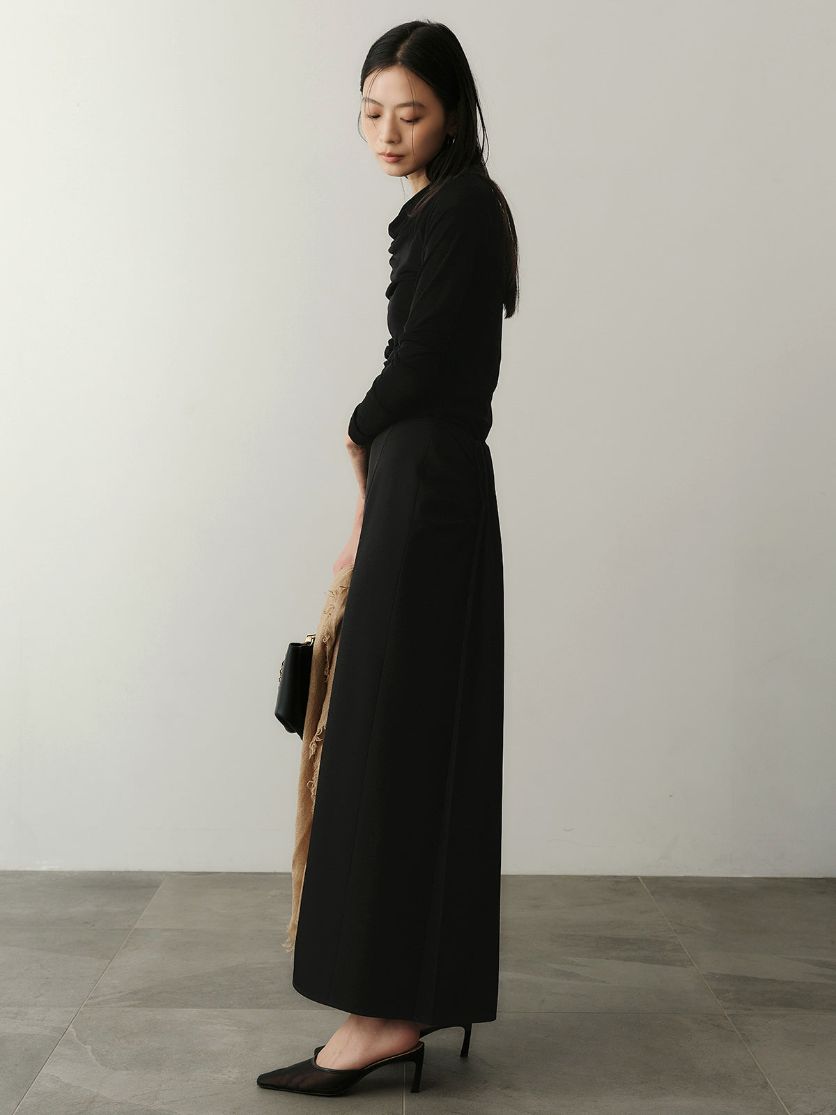 アセテートギャザードレープカットトップス