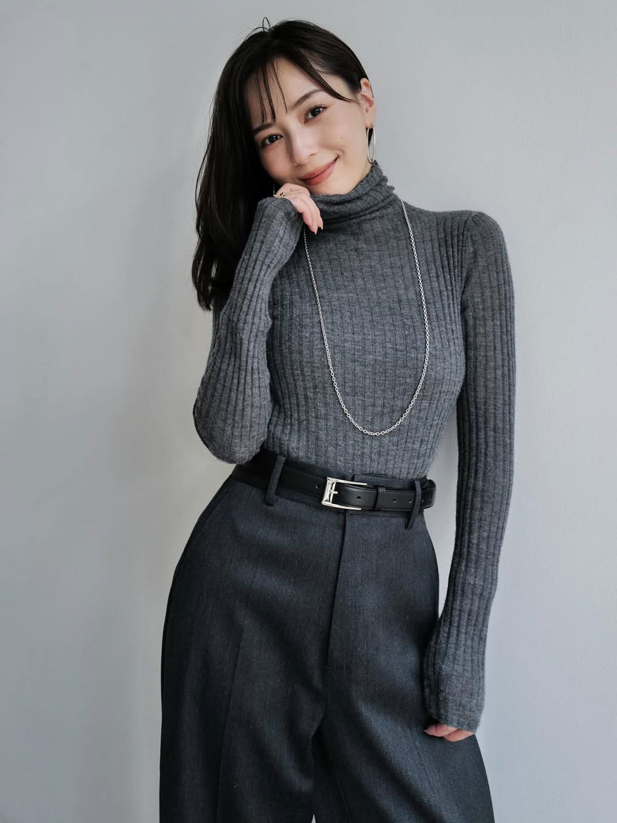 COLOR:GREY