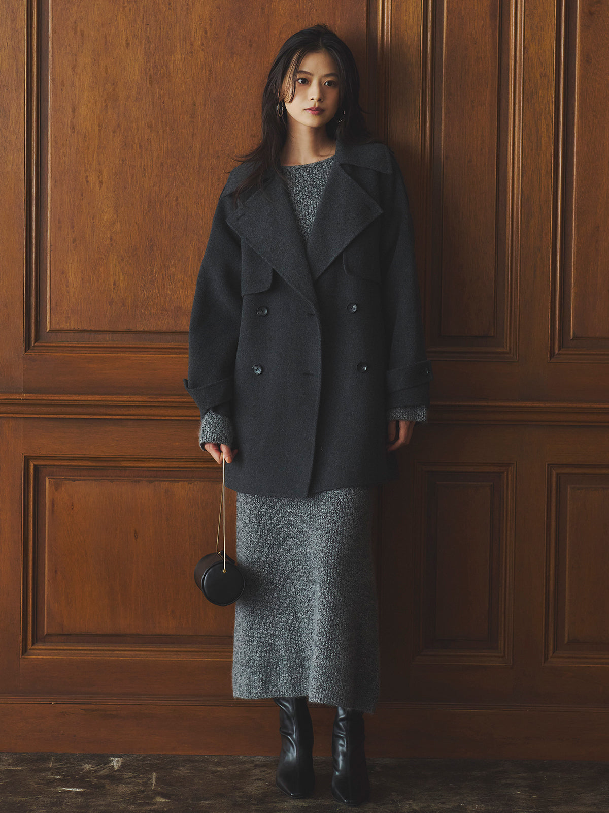 バックオープンレイヤーニットワンピース