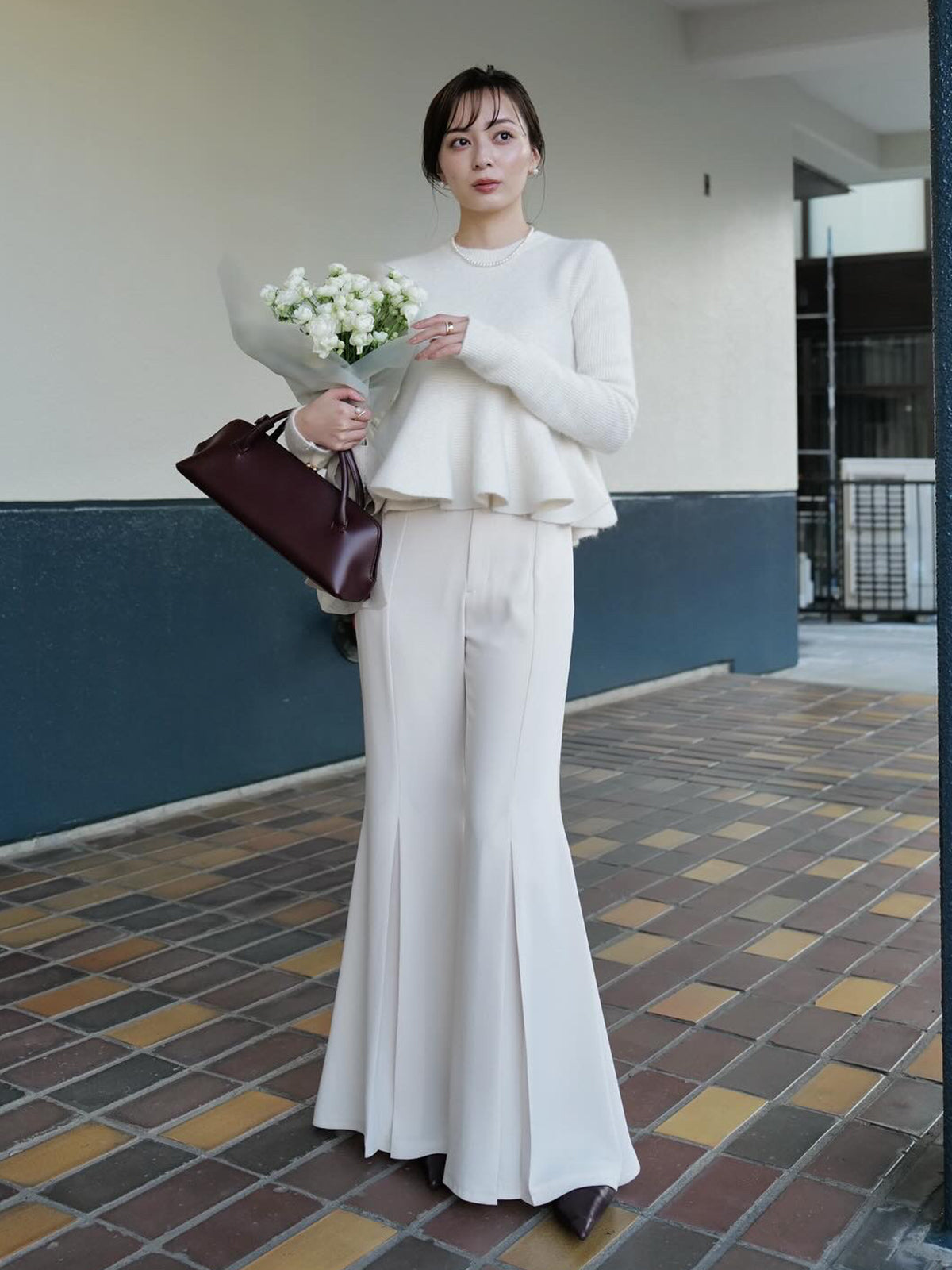 タイトハンドルバッグ