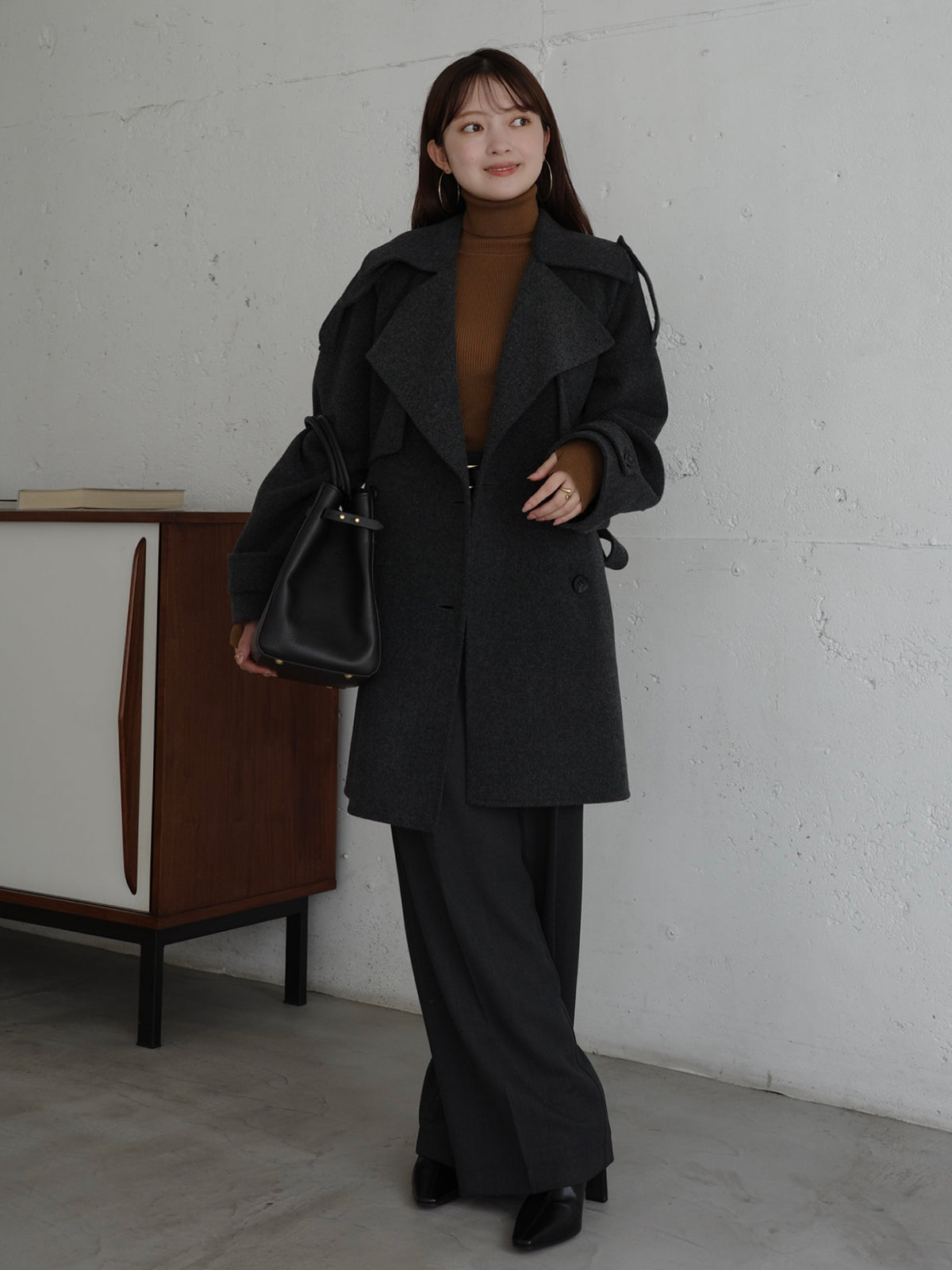 リバーウールミドルトレンチコート