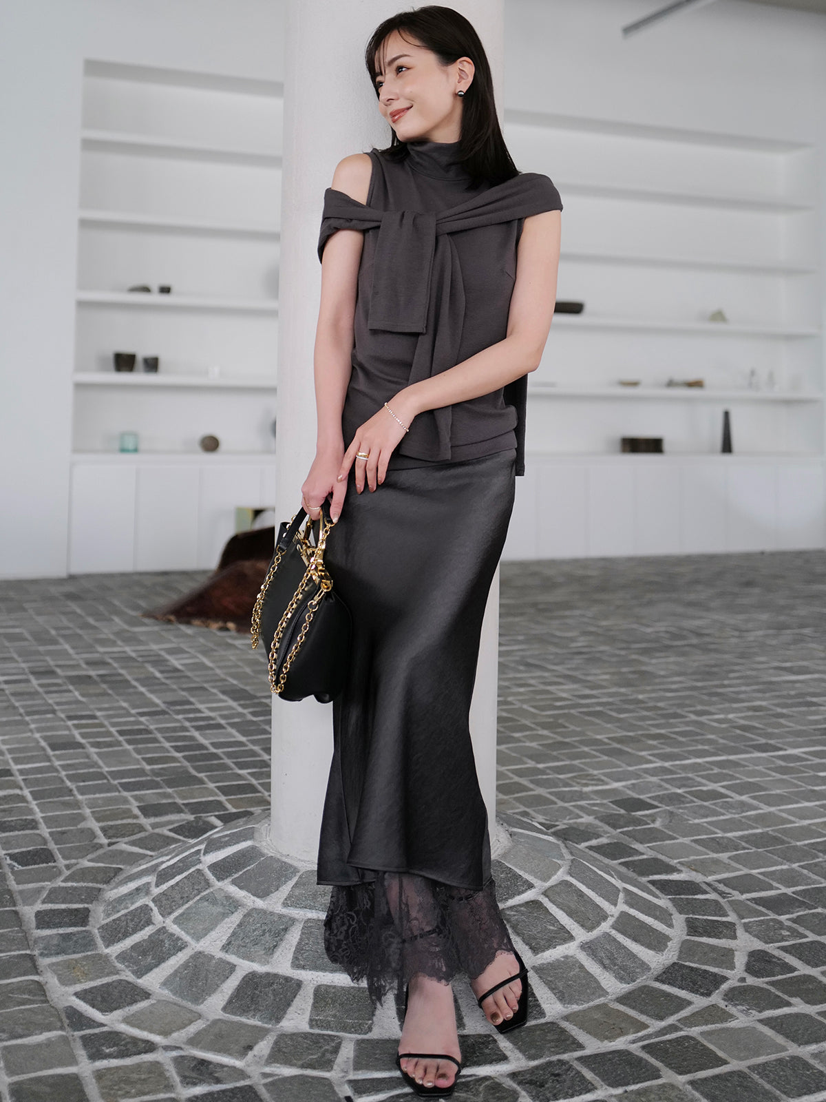 レースレイヤードサテンナロースカート