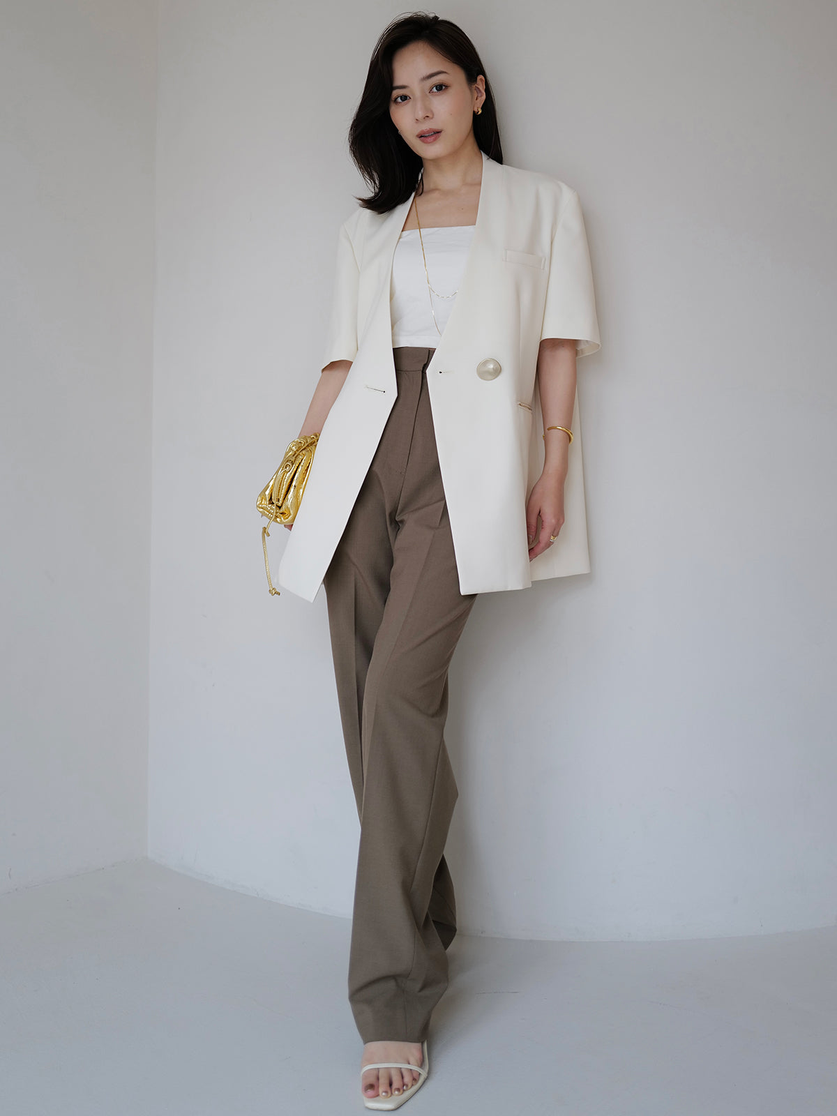 ハイネックノーカラージャケット