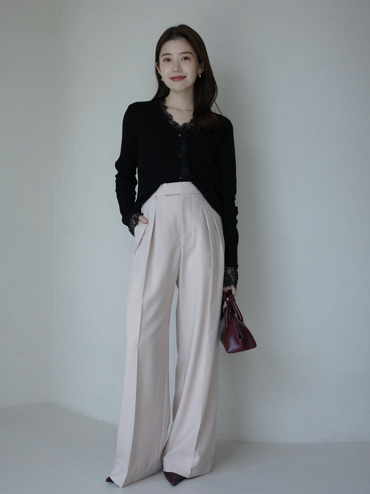 アイラッシュレーストリミングニット