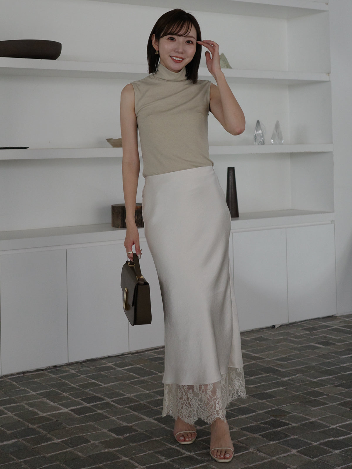 テンセルウールノースリーブカットトップス