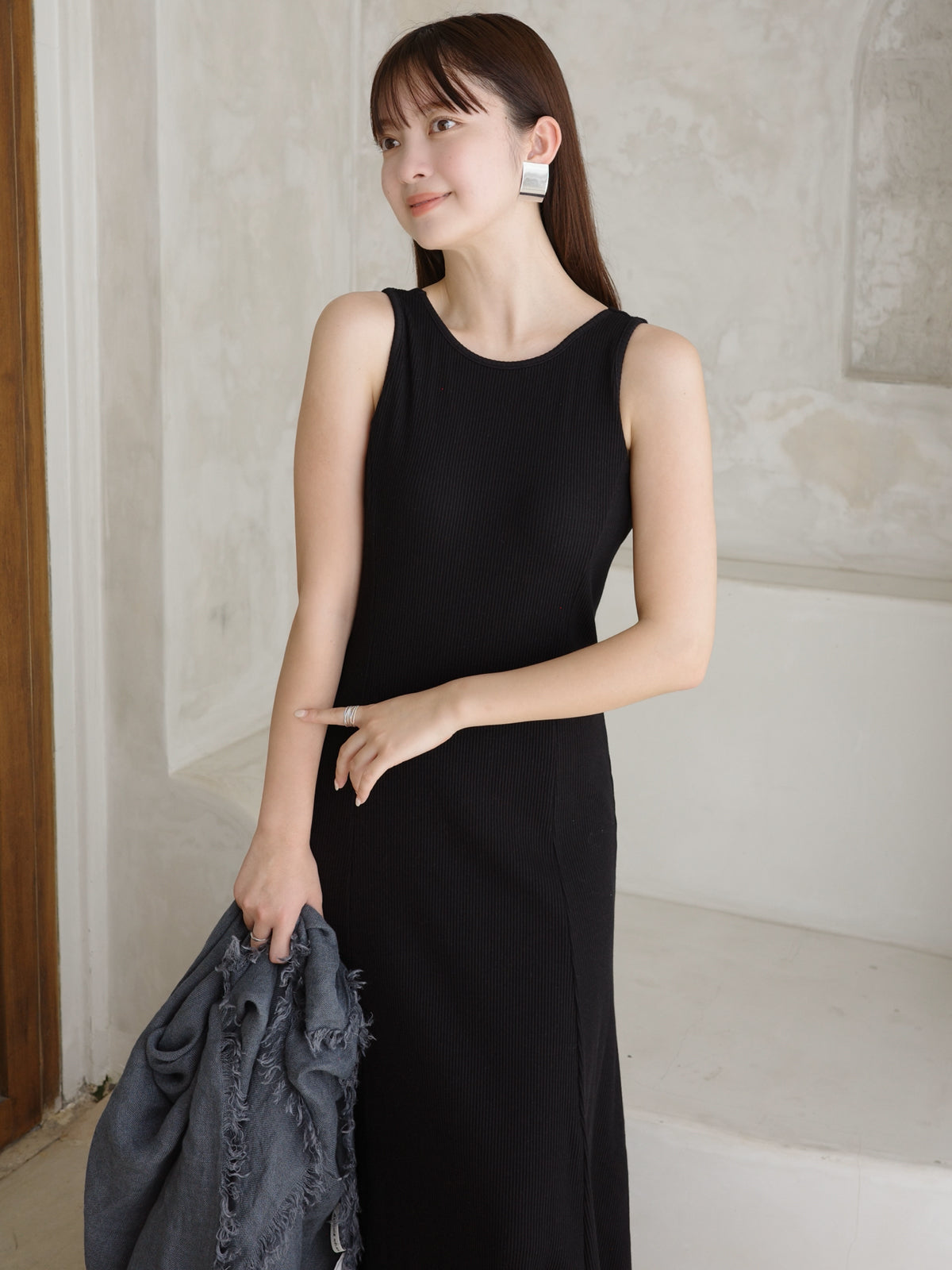 【OUR WACOAL×anuans】컵 인 머메이드 리브 컷 원피스