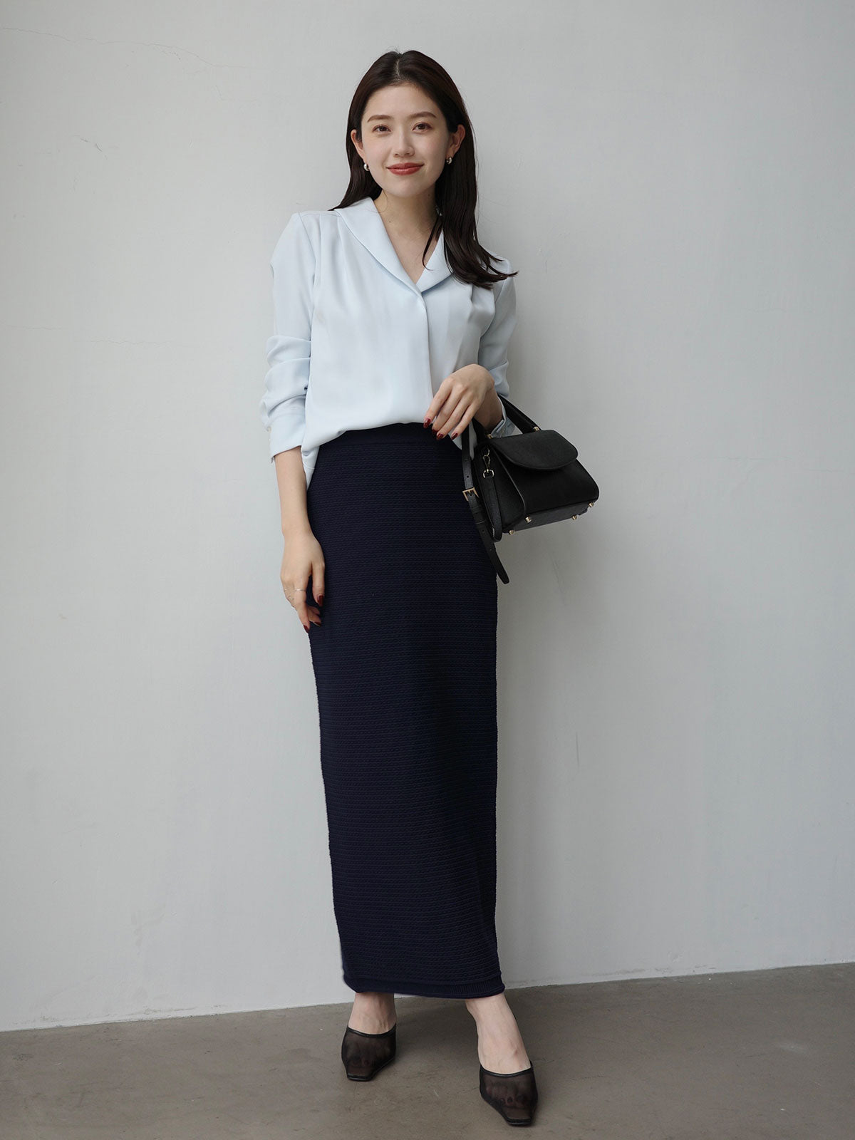 ダブルサテンショールカラーブラウス