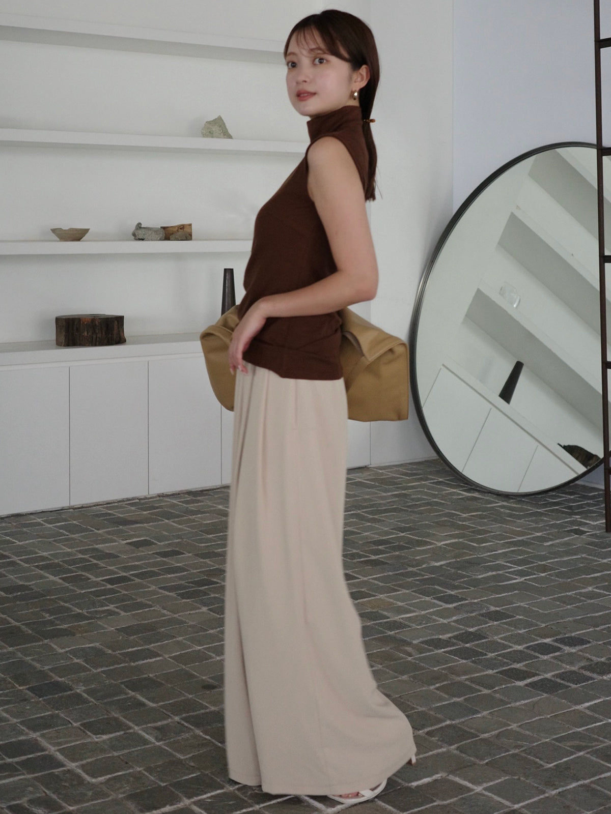 テンセルウールノースリーブカットトップス